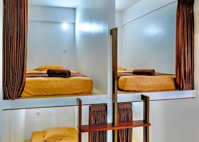 Sleep Slept Hostal *